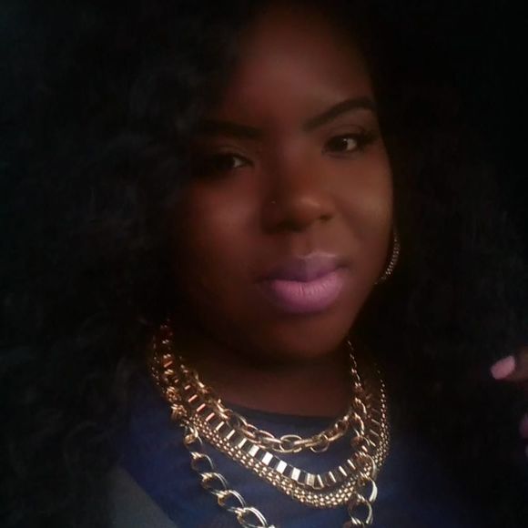 Meet your Posher, Kiley - Picture 1 of 1